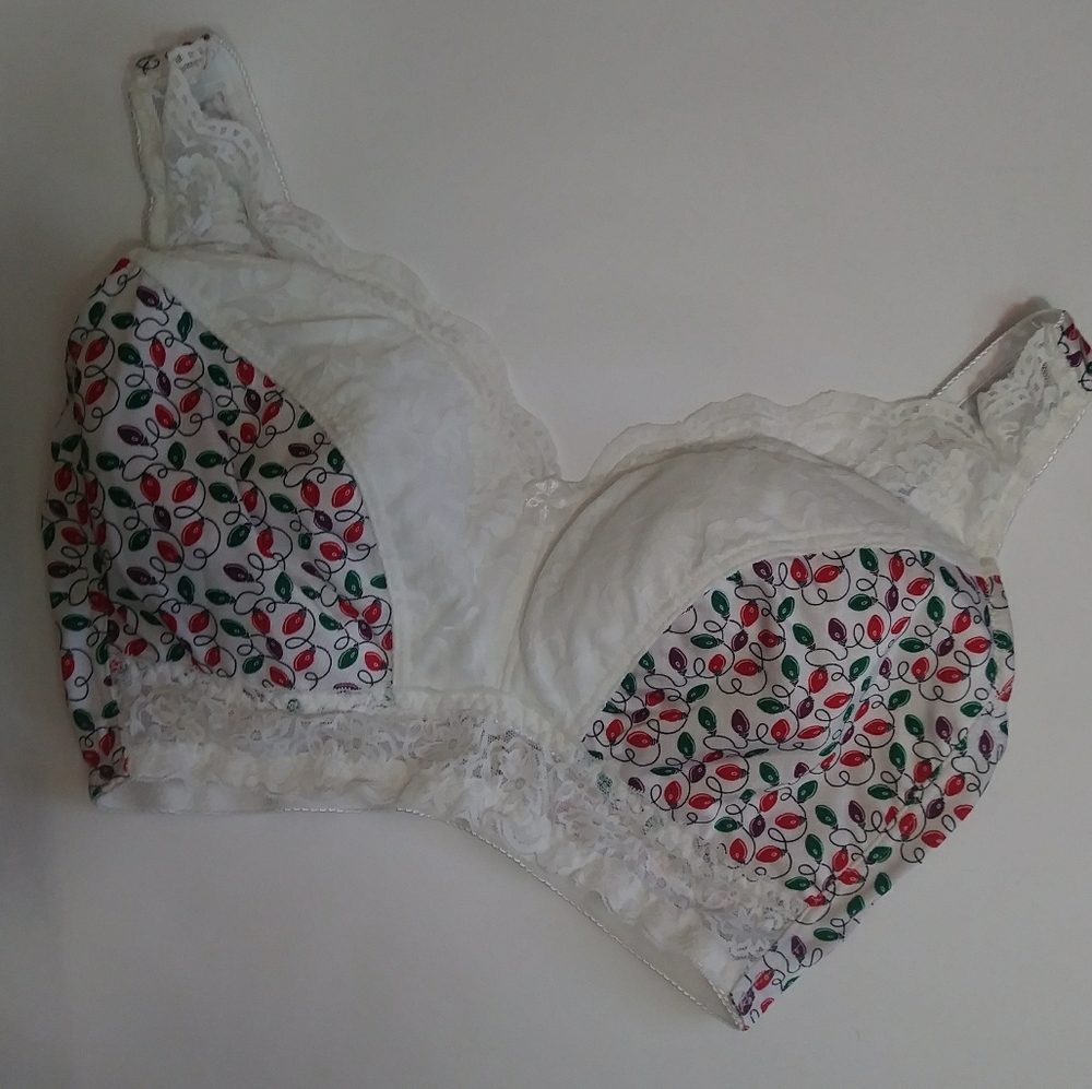 !!SOLD!! Rhonda Shear Pullover Bra XL $SOLD$